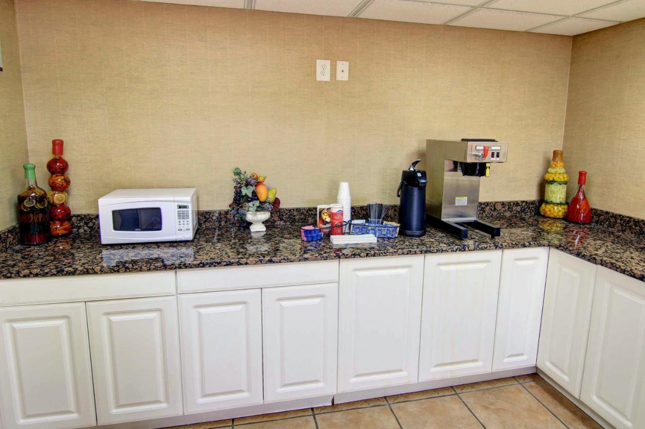 Red Roof Inn Atlanta - Six Flags Lodge West Extérieur photo